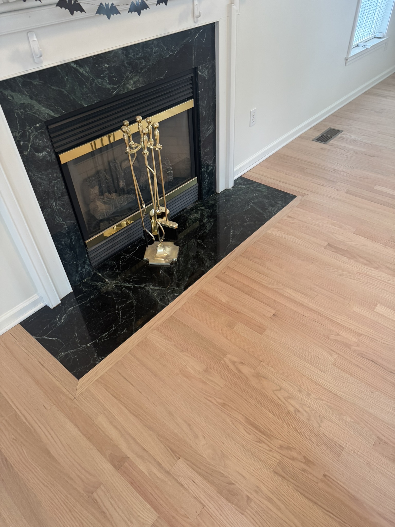 Hardwood Picture Framing